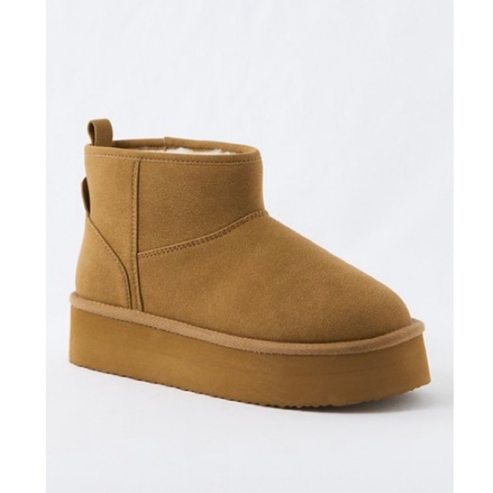 American Eagle Hangout Bootie